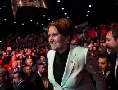 «Φωτιά» στο πολιτικό σκηνικό της Τουρκίας: Οι κεμαλιστές για να κτυπήσουν τον Ερντογάν συμμαχούν με... την Ακσενέρ;